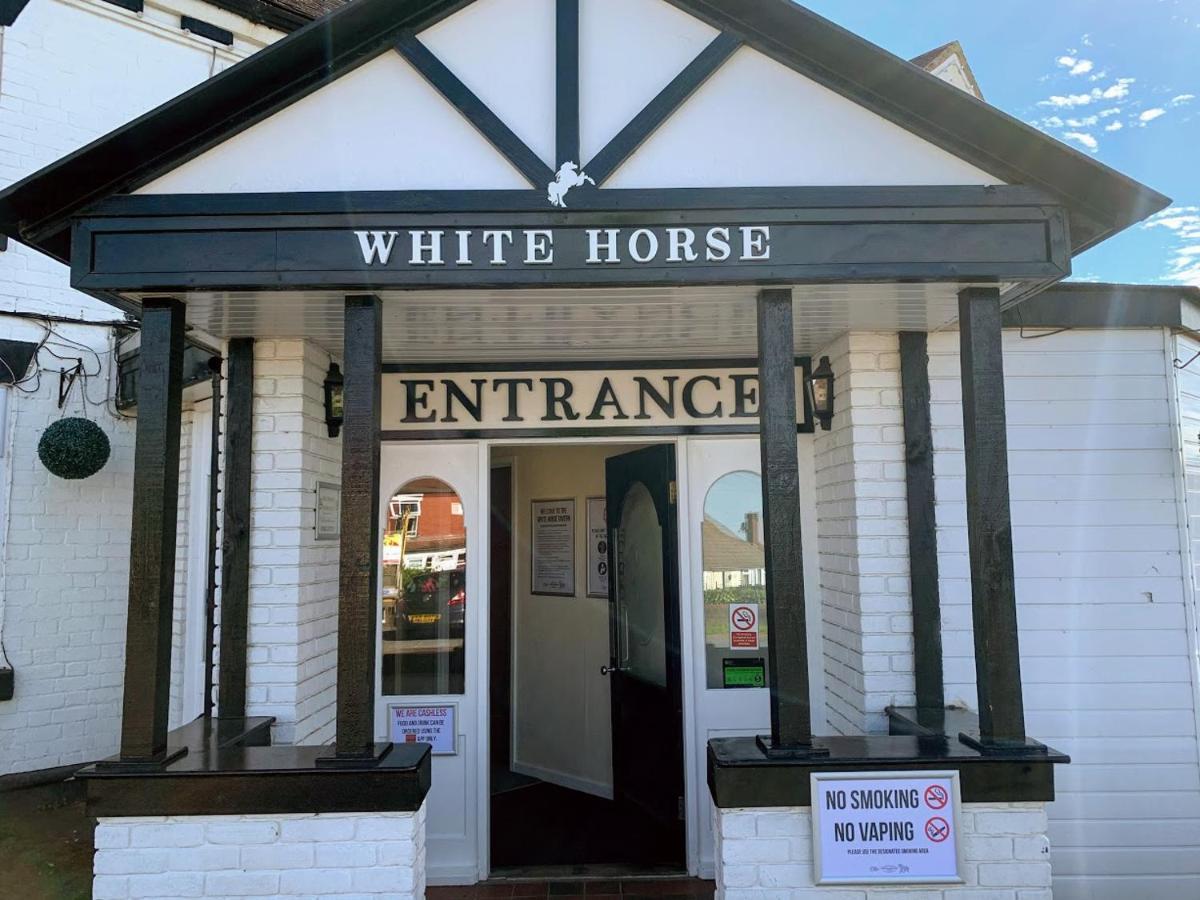 White Horse Tavern Телфорд Экстерьер фото