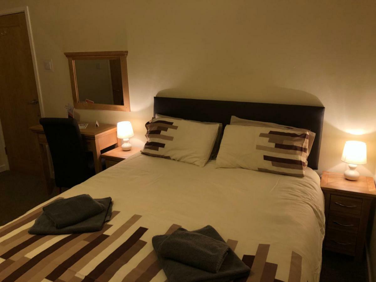White Horse Tavern Телфорд Экстерьер фото